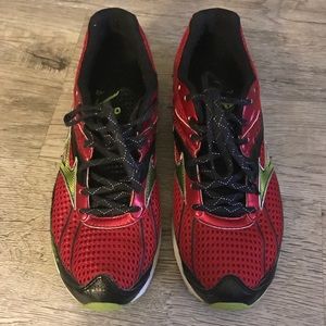 Mizuno Red Wave Musha 3 Men’s 9.5 Running Shoes